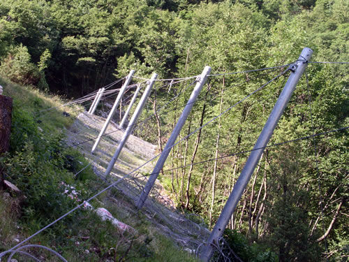Barriere e Reti Paramassi | Alpi Rocce srl
