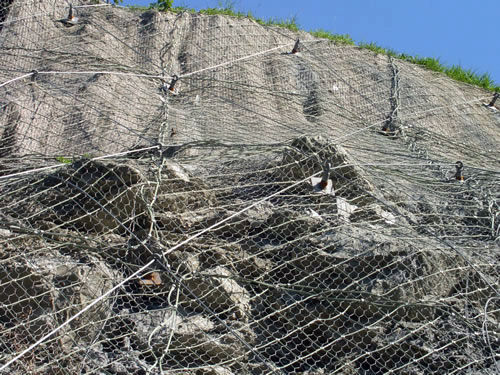 Pannelli in Fune | Alpi Rocce srl